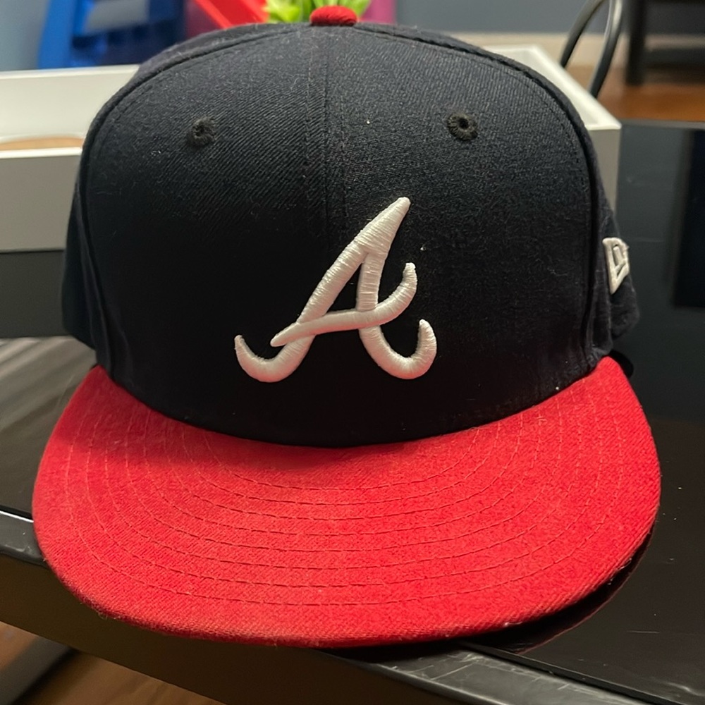 Atlanta Braves 7 1/4 fitted hat